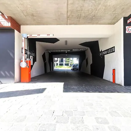 Daire Polaka ~ Self Check-in 24 ~ Car Park ~lift