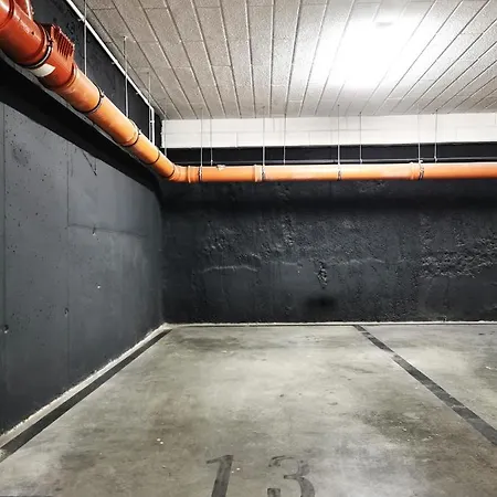 Apartment Polaka ~ Self Check-in 24 ~ Car Park ~lift Wroclaw