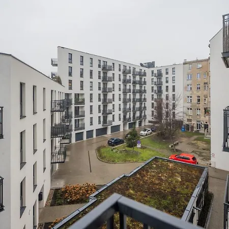 Appartamento Polaka ~ Self Check-in 24 ~ Car Park ~lift *