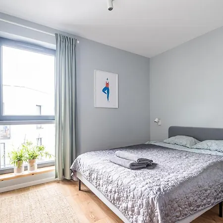 Appartamento Polaka ~ Self Check-in 24 ~ Car Park ~lift *